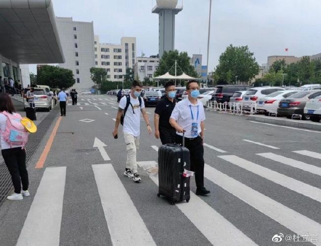 老师的大奶子