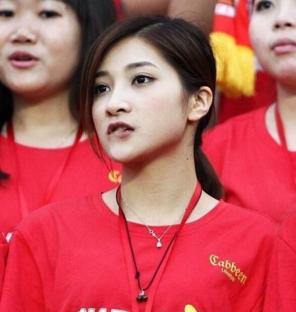 啊灬轻点大巴又粗又长视频